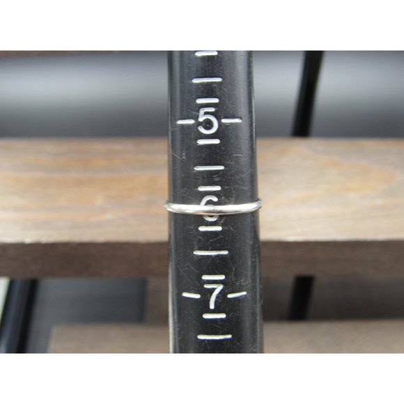 Size 6 Sterling Silver Dainty Round White Shell Band Ring Vintage Statement - Picture 4 of 6